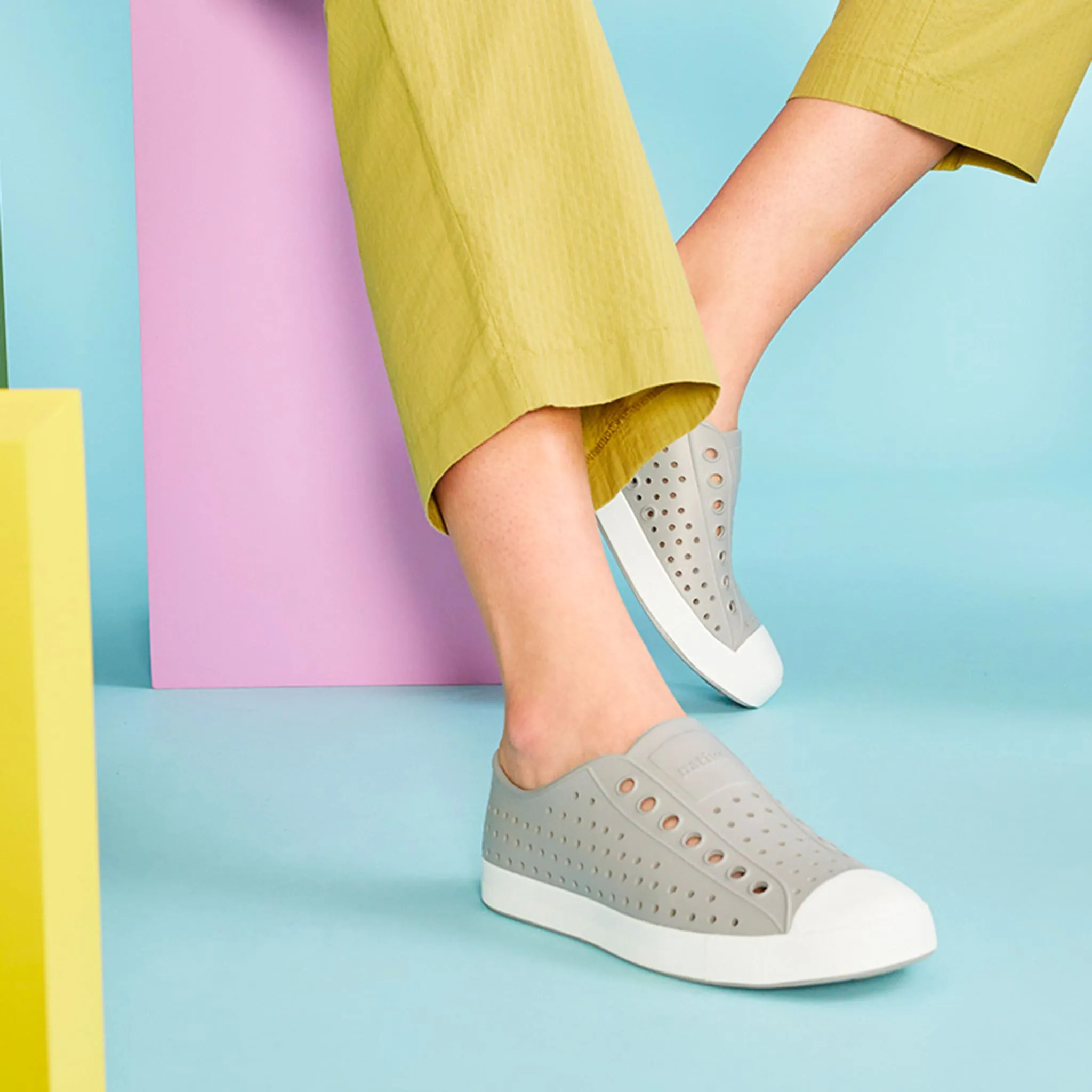 Native Shoes Soulier Jefferson Pointures 11-13 - Gris