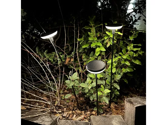 Lot de 4 balises solaires LUCENTY Noir Plastique H76 cm