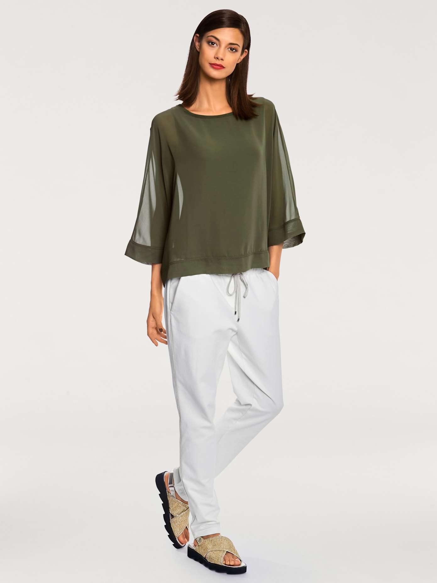 T-shirt look ample tendance