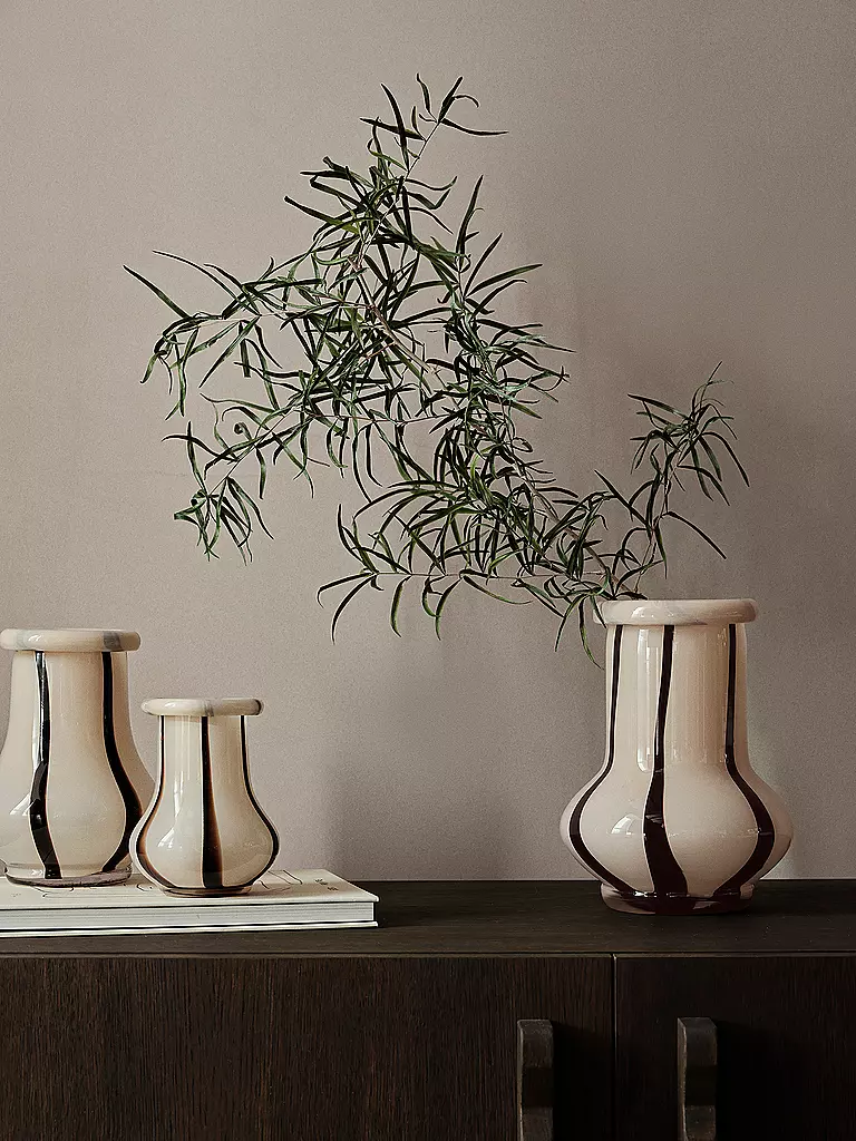 FERM LIVING Dekovase RIBAN 15cm Cream  creme