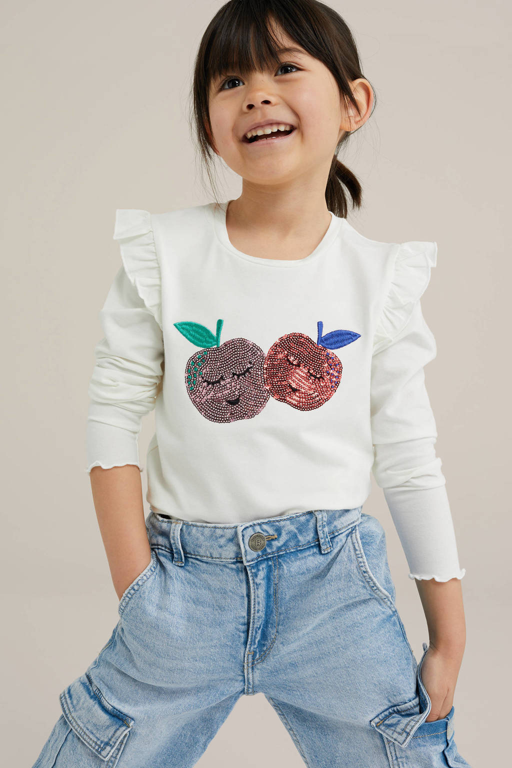 WE Fashion longsleeve ecru met pailletten