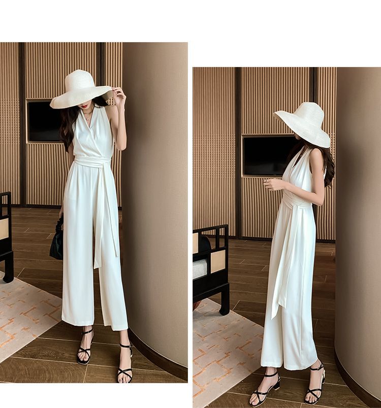 BOHEME - Halter-hals jumpsuit met strik aan de zijkant