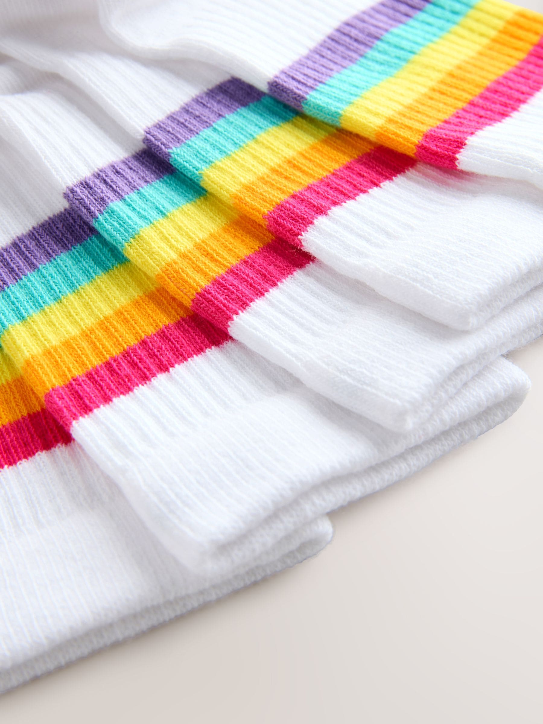 Witte pastelkleurige regenboogprint - Little Bird by Jools Oliver set van 10 paar tubesokken met strepen