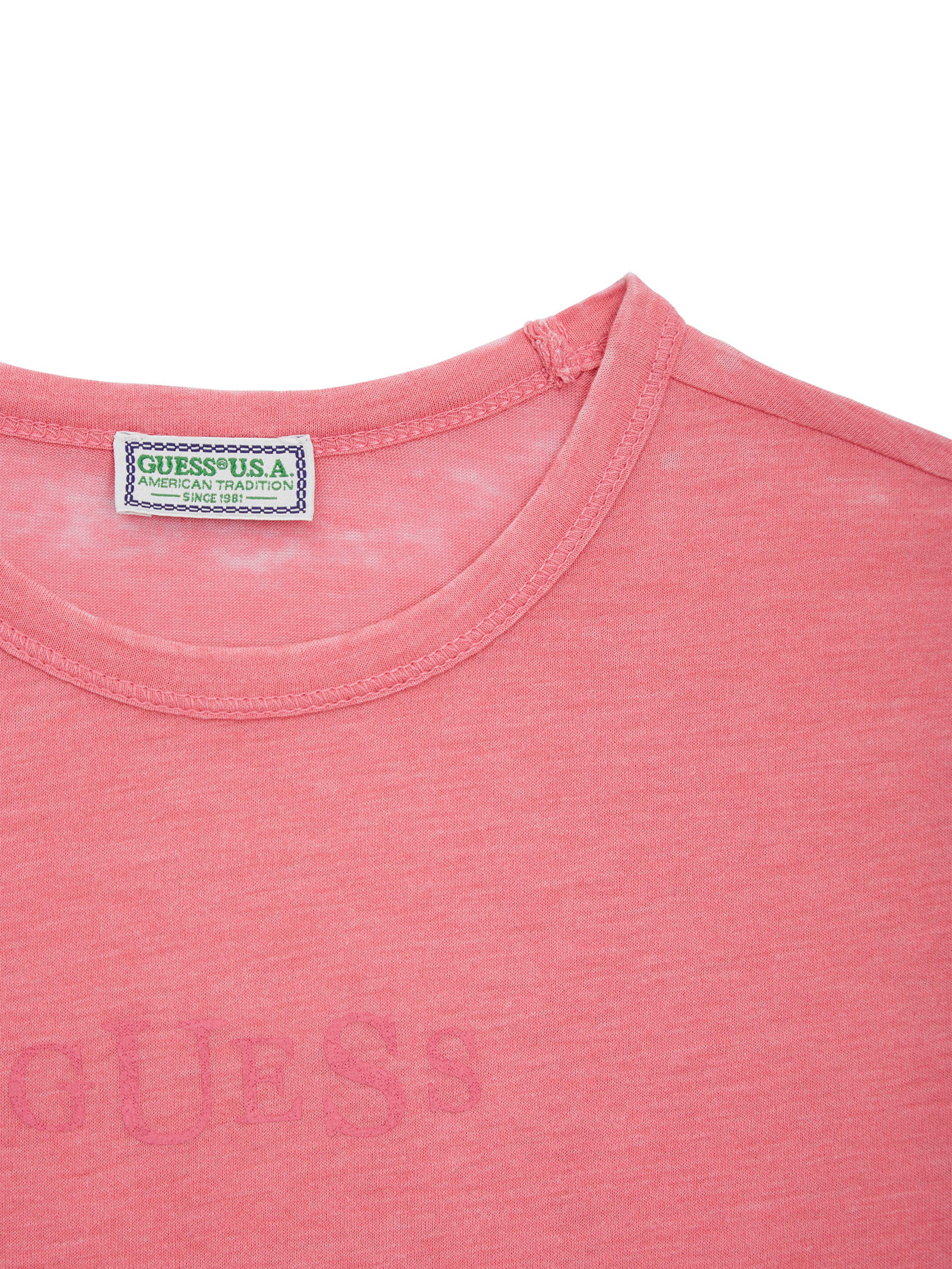 camiseta infantil com logo clássico