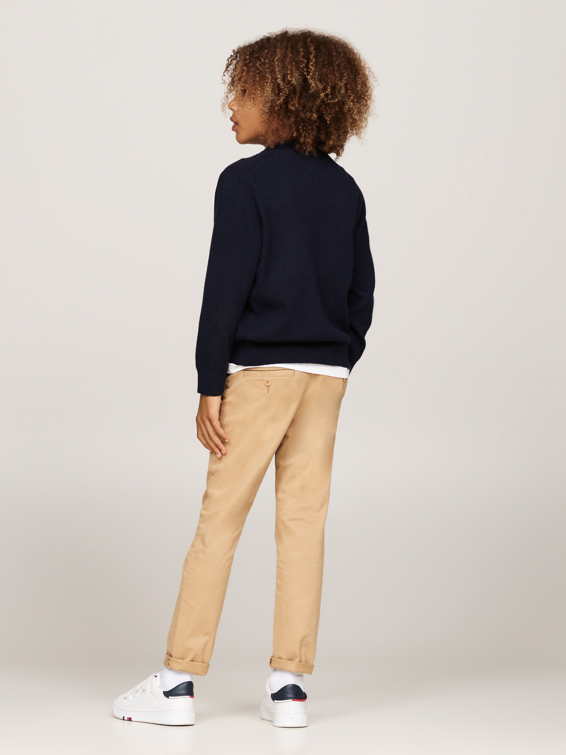 Tommy Hilfiger Strickpullover »MONOTYPE REGULAR SWEATER« mit aufgesticktem Logo