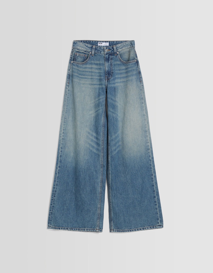 calça jeans de perna larga