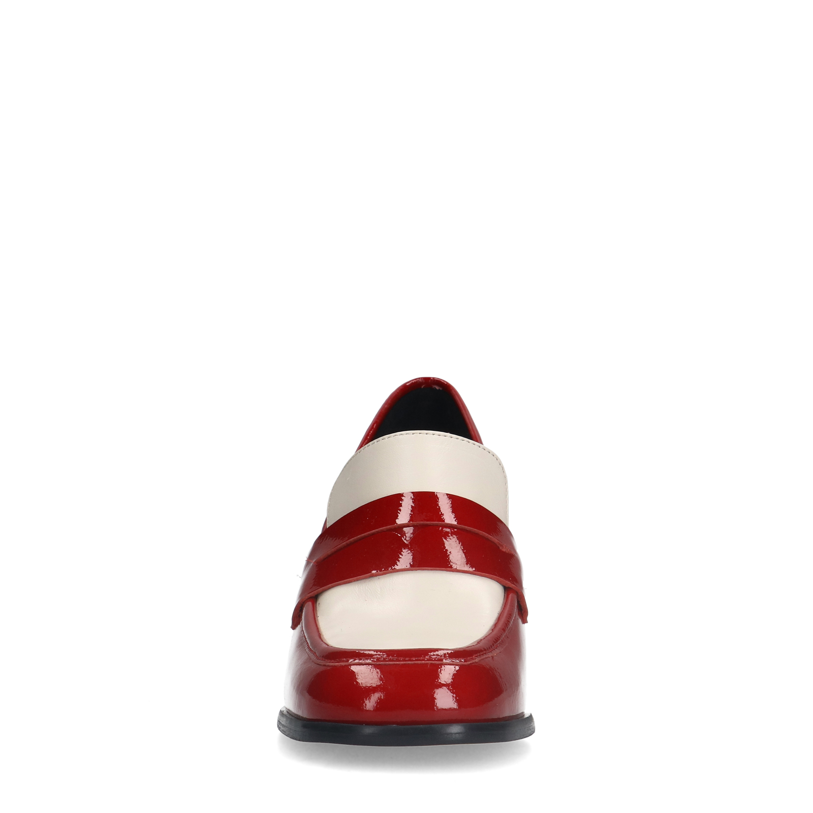 Rode lakleren pumps