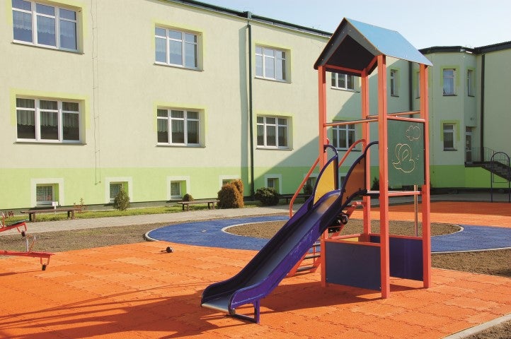 Zwarte rubbertegel 50mm - 50x50 cm - Puzzelsysteem zijpaneel