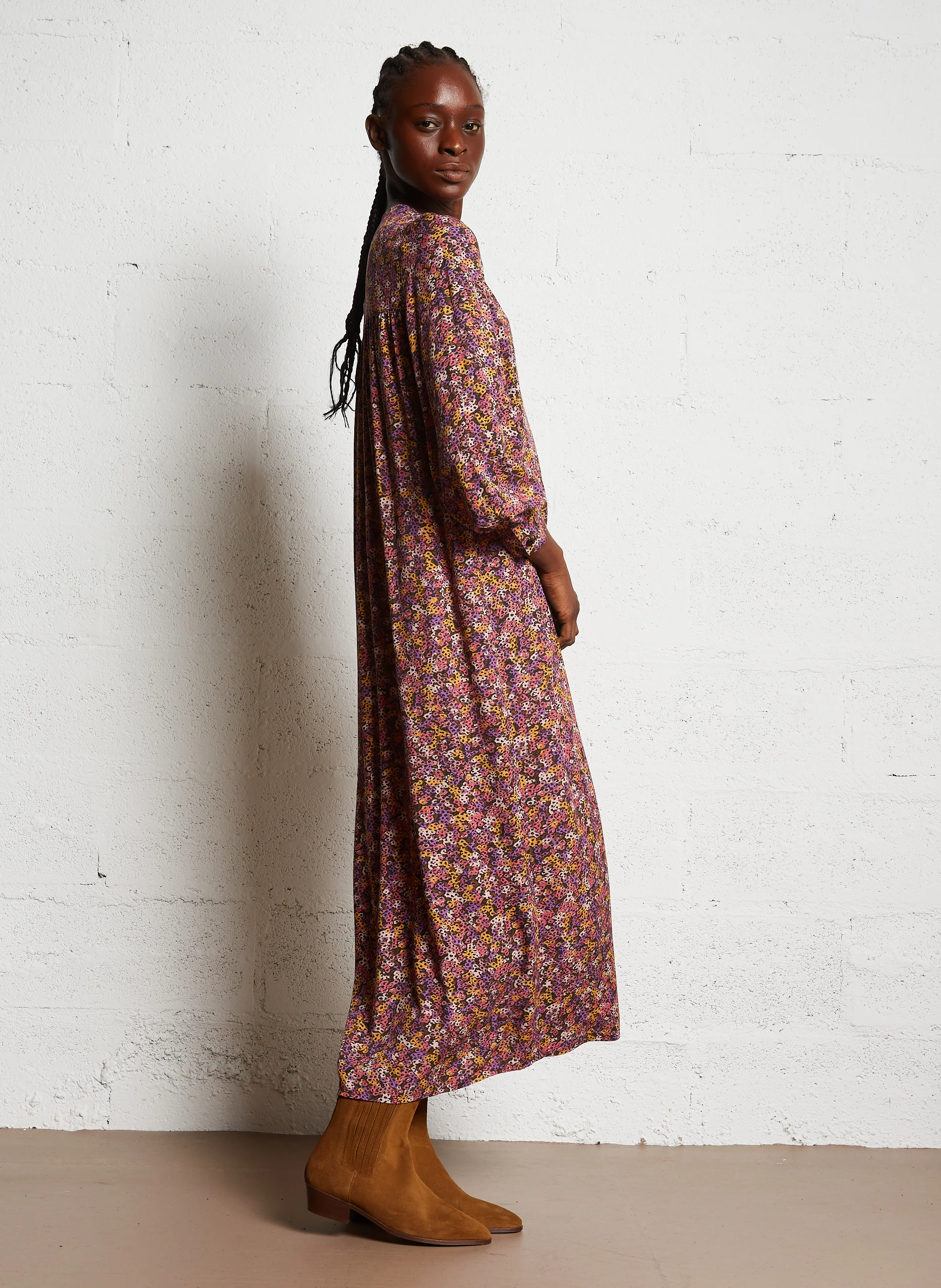 TAMEO - Robe longue col rond à imprimé fleuri | Multicolore