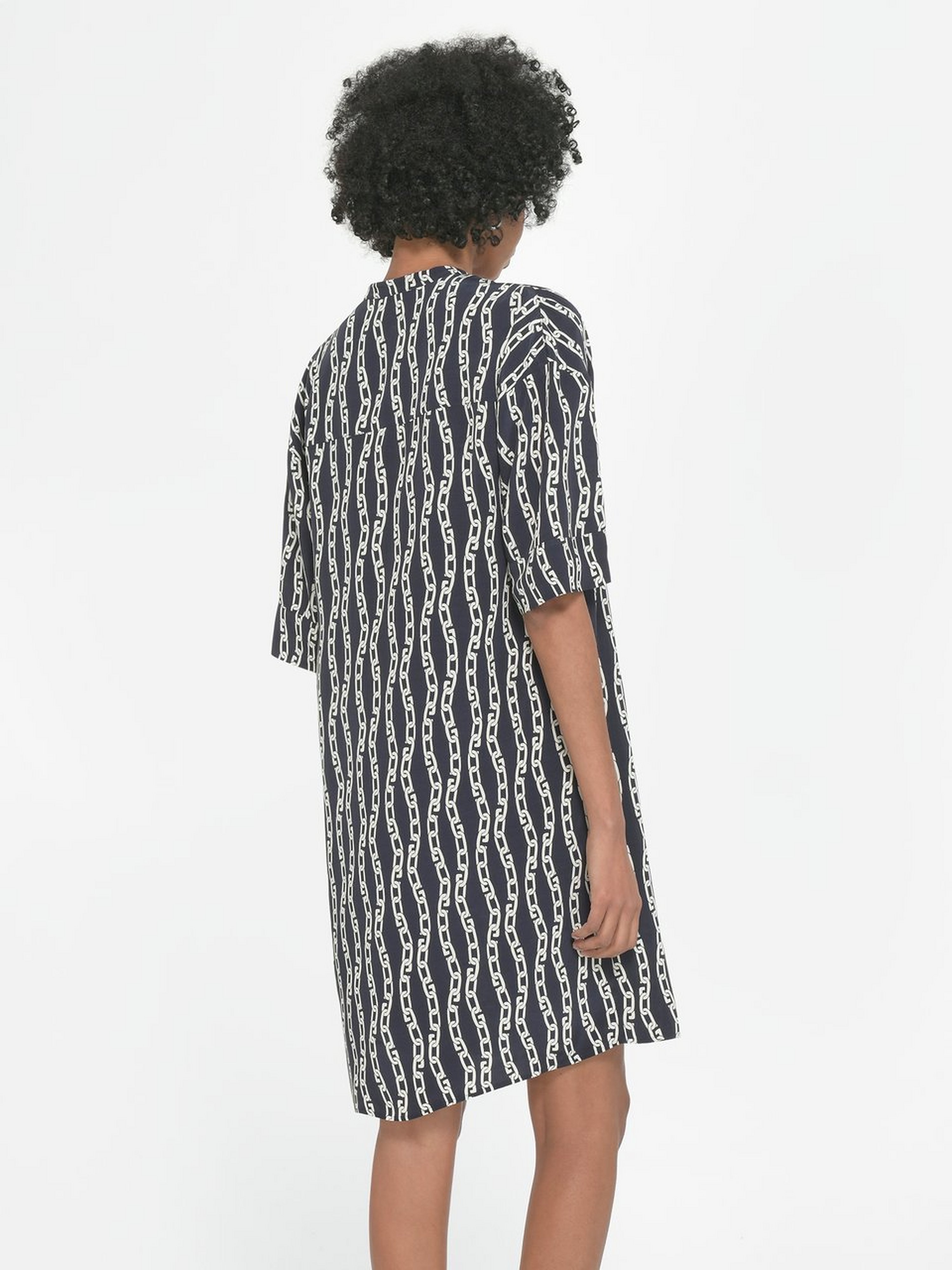 Kleid