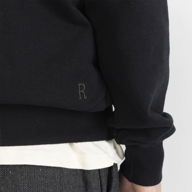 RVLT - Revolution Loose fit crewneck with our brand R on back Black