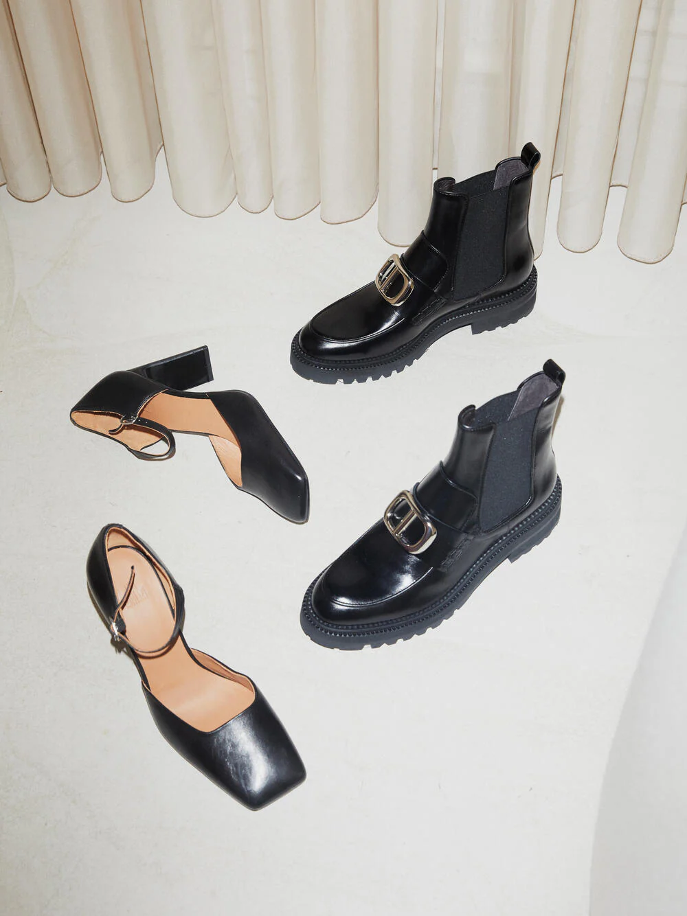 Billi Bi  A5581 stillet med rem - Black nappa 70