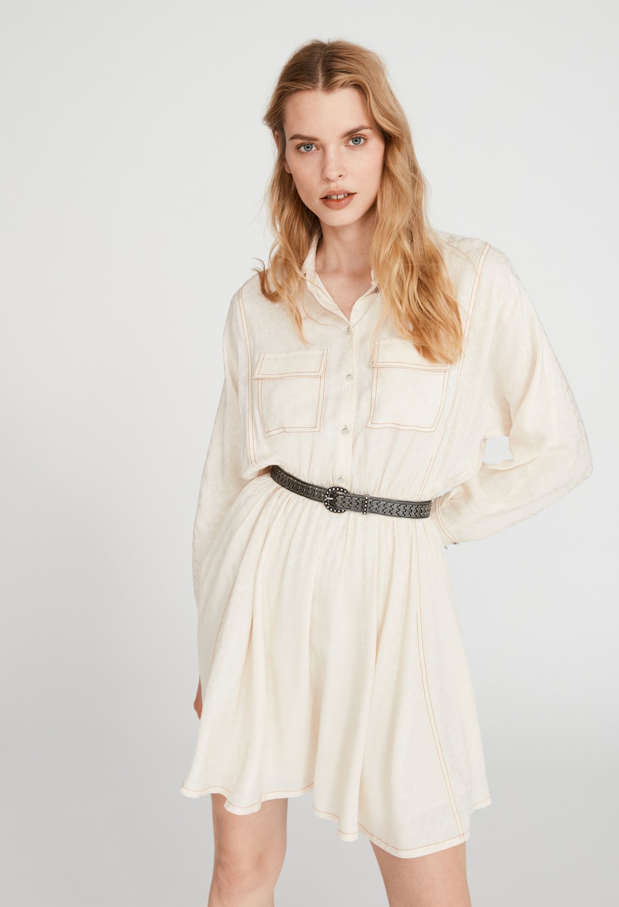 Robe fluide fa&ccedil;on chemise