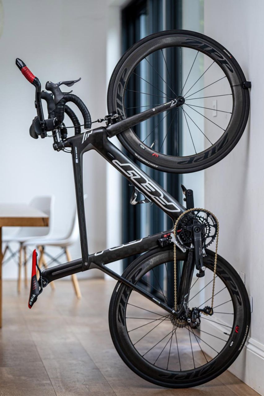 The Hornit CLUG PRO Wandhalterung mit Sicherung kaufen | Bike-Discount