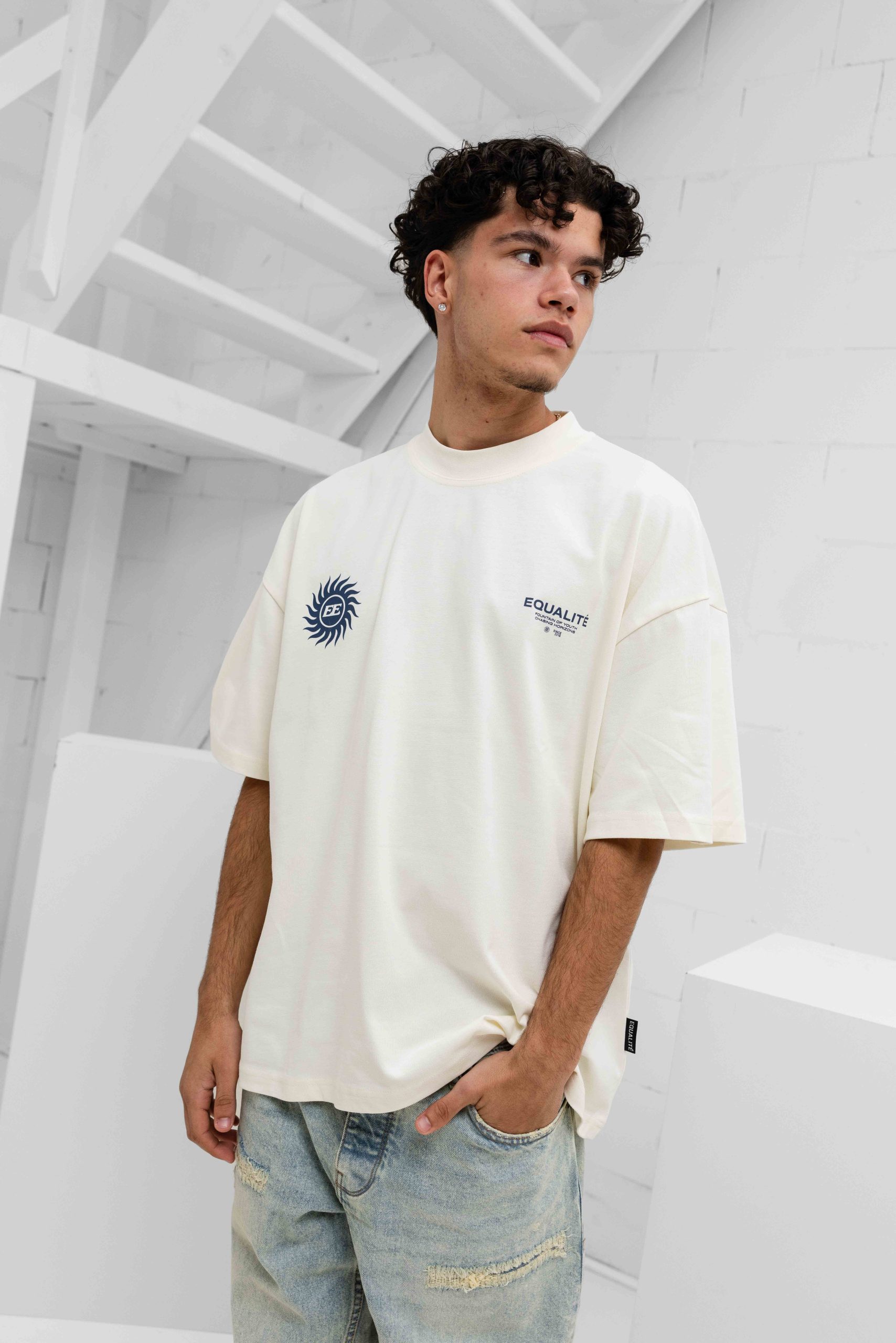 Equalité Sunny Boxy T-Shirt Heren Gebroken Wit/Donkerblauw