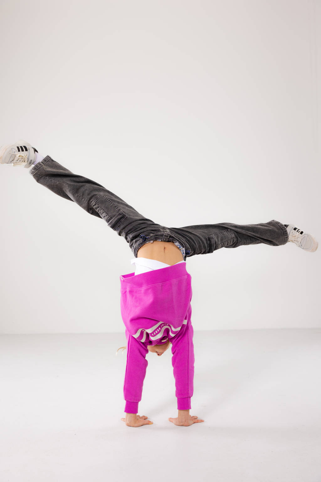 Blue Rebel hoodie Lily met printopdruk roze/wit