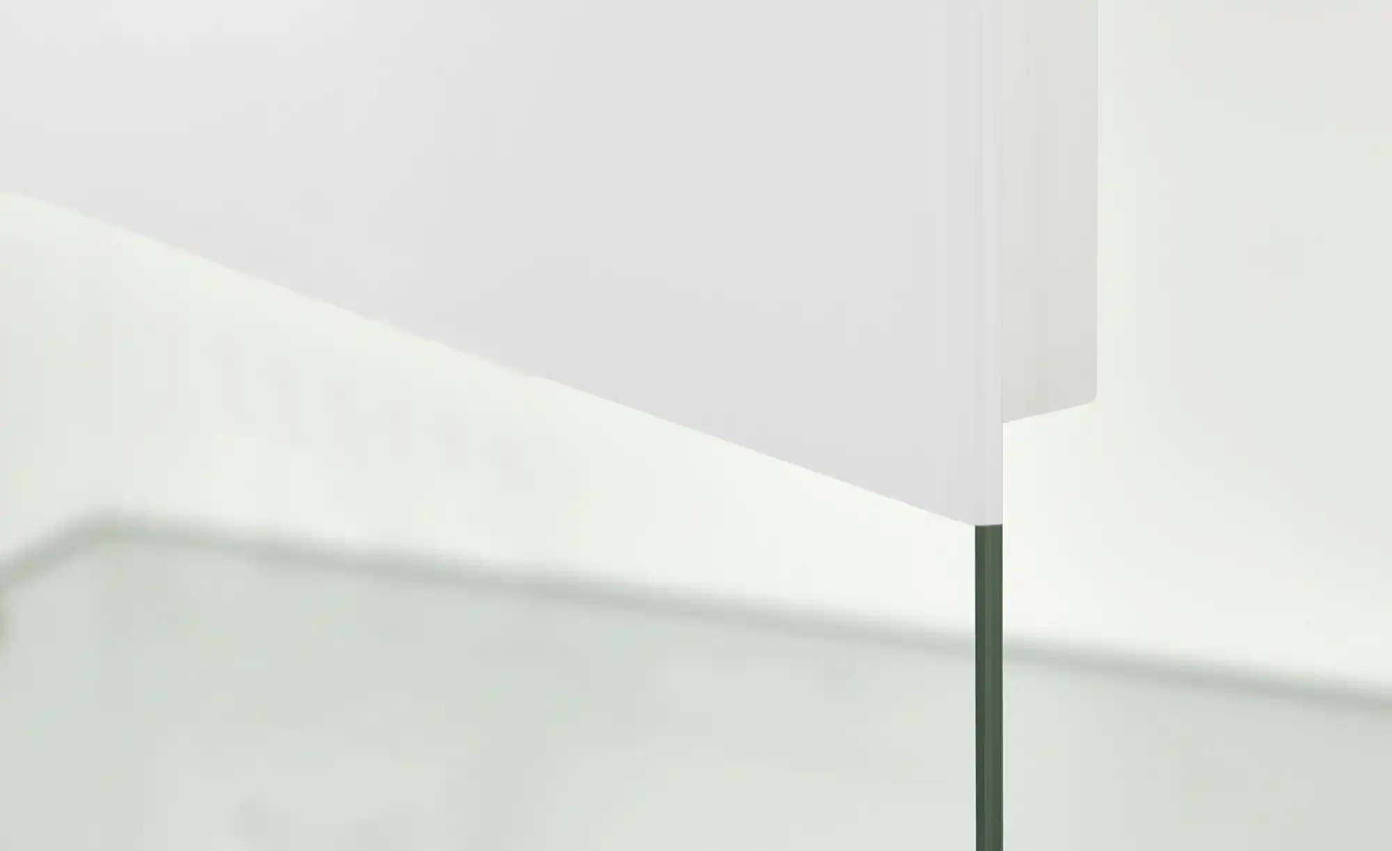 LEONARDO Vitrine Cube