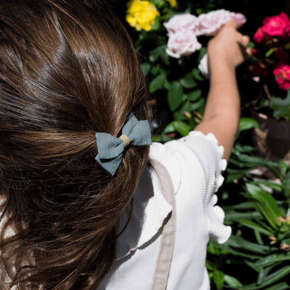 Petite Barrette Double Noeud Croisé Gaze Pois Or Bleu Gris