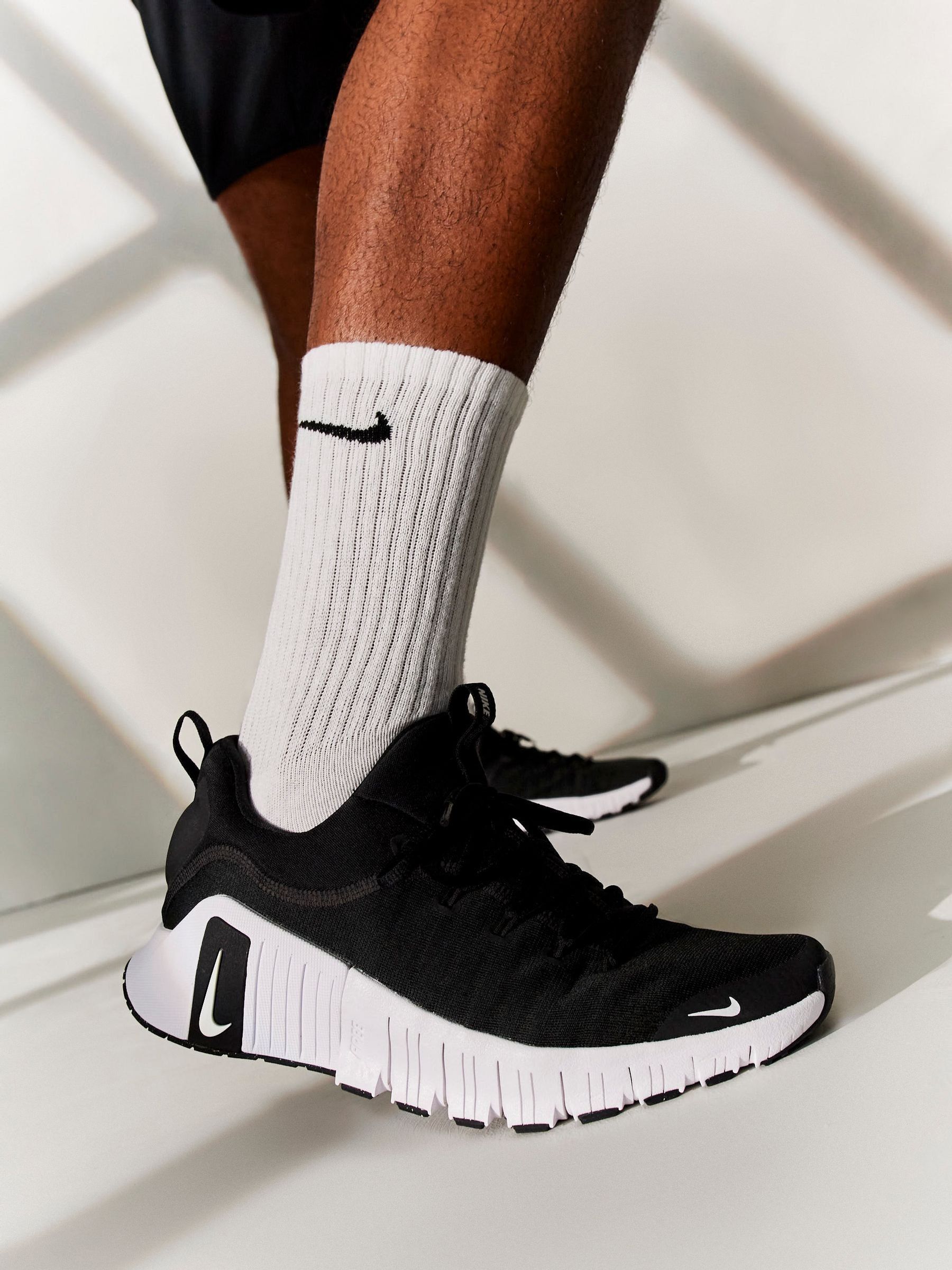 Zwart/wit - Nike Free Metcon 6 sneakers