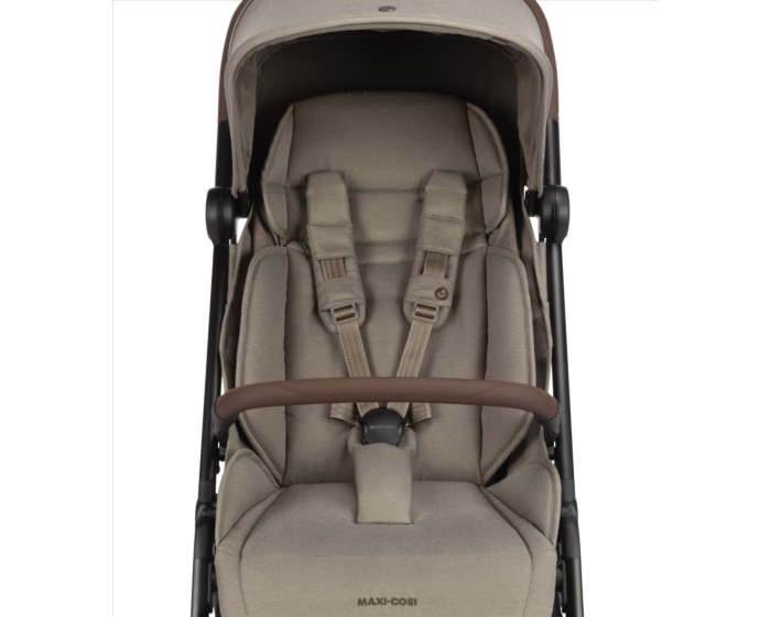 Soho 0 - 4 Y   0 - 22 kg    Automatischer Klappmechanismus |    Geräumiger Sitz mit ergonomischen Liegepositionen |    Große pannensichere Räder |    Intelligentes Travelsystem |
