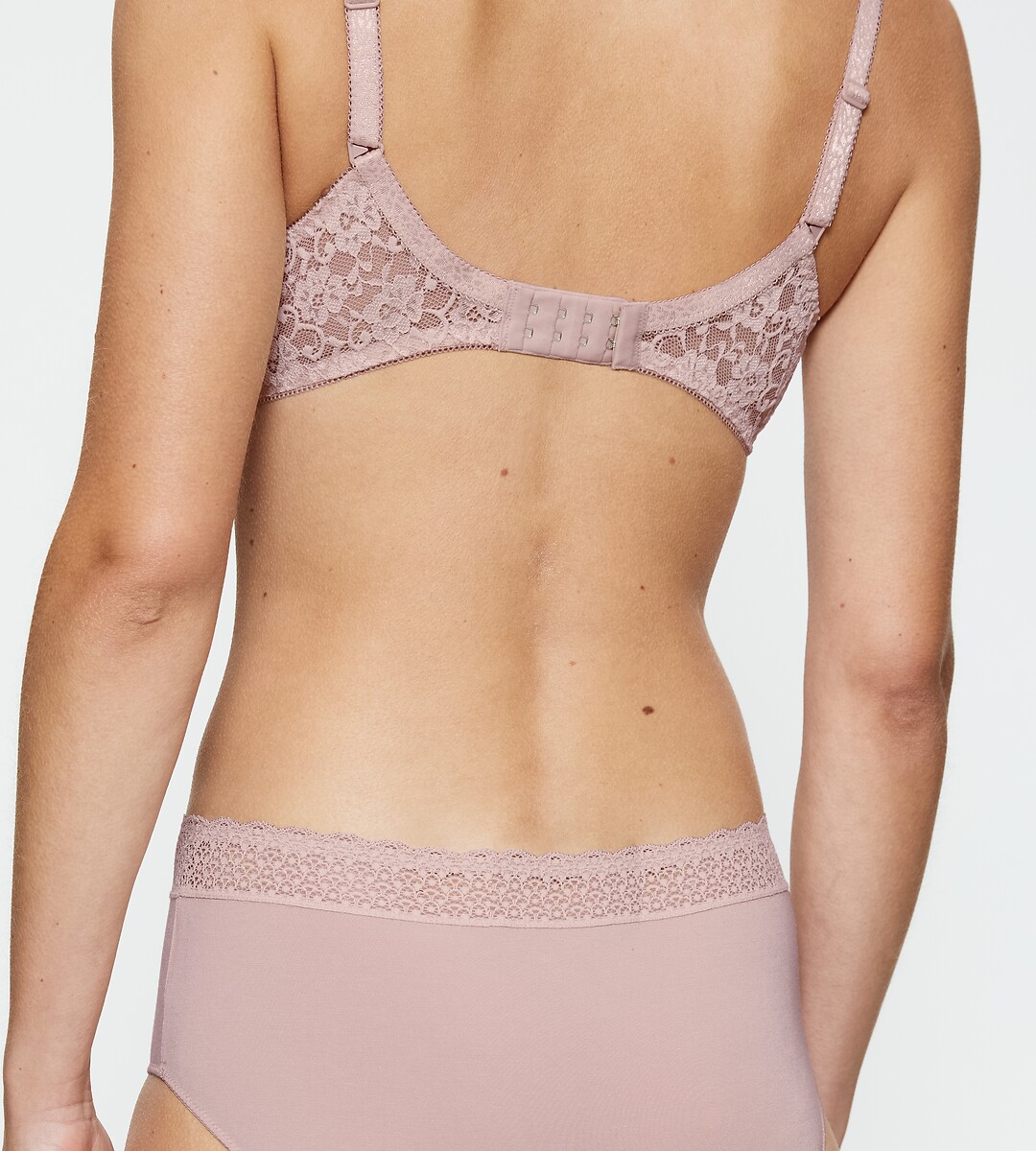 TRIUMPH<br>Sutiã sem aro Amourette