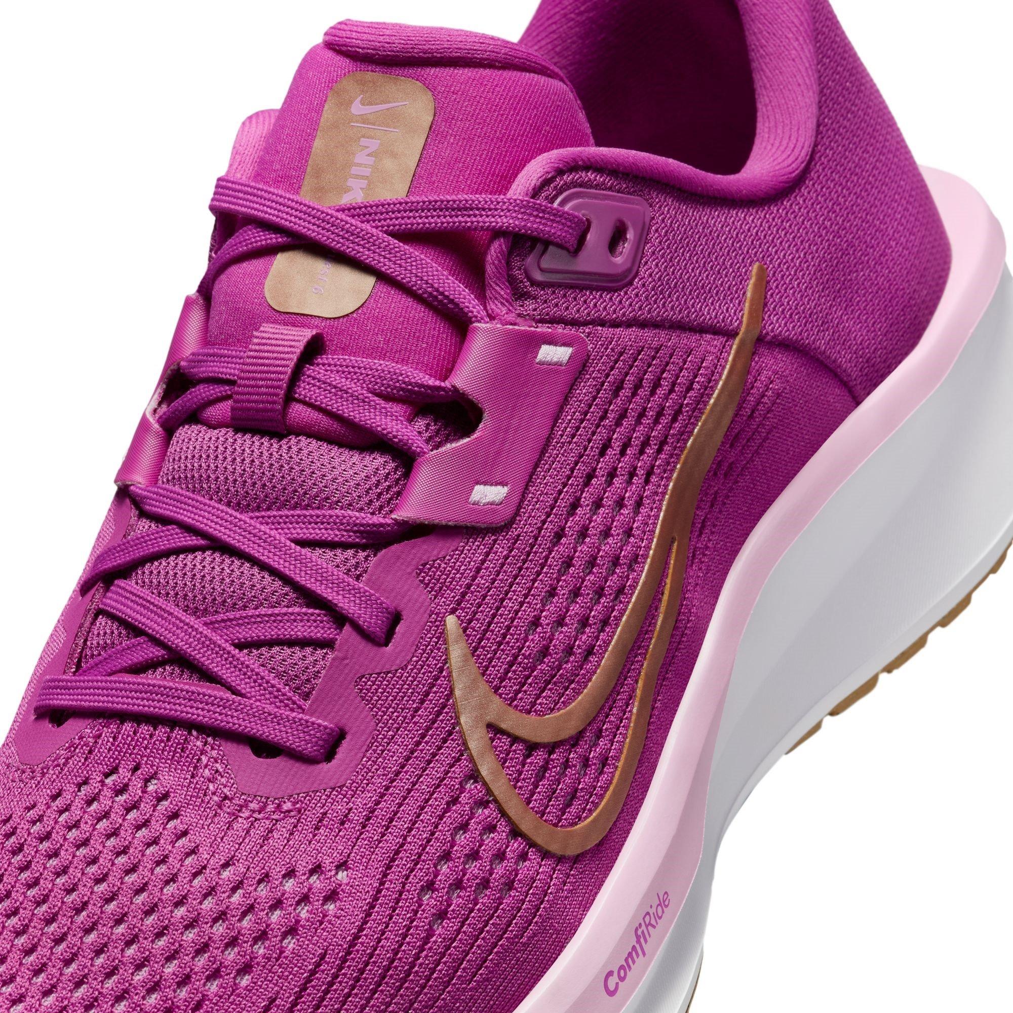 Nike Quest 6 Womens Road Running Shoes