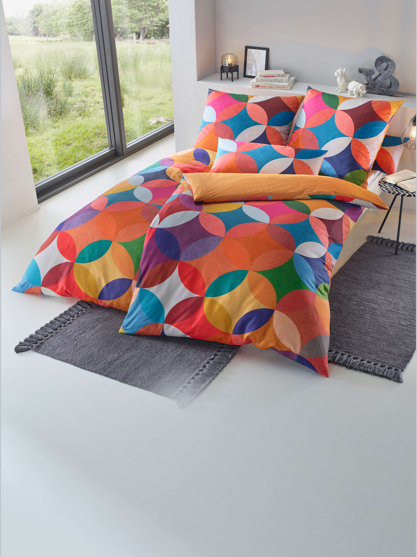 Tapis qualité chenille très douce, aspect velours