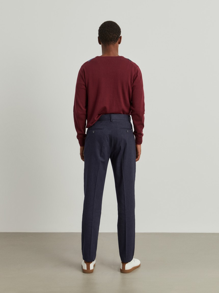 Calças chino regular fit com cordão