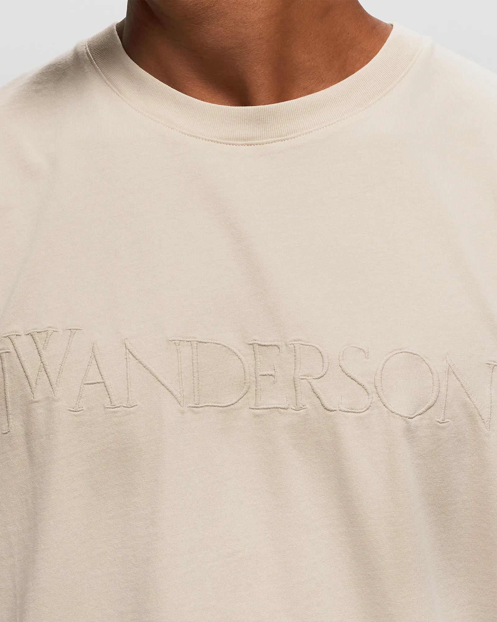 JW Anderson LOGO EMBROIDERY T-SHIRT