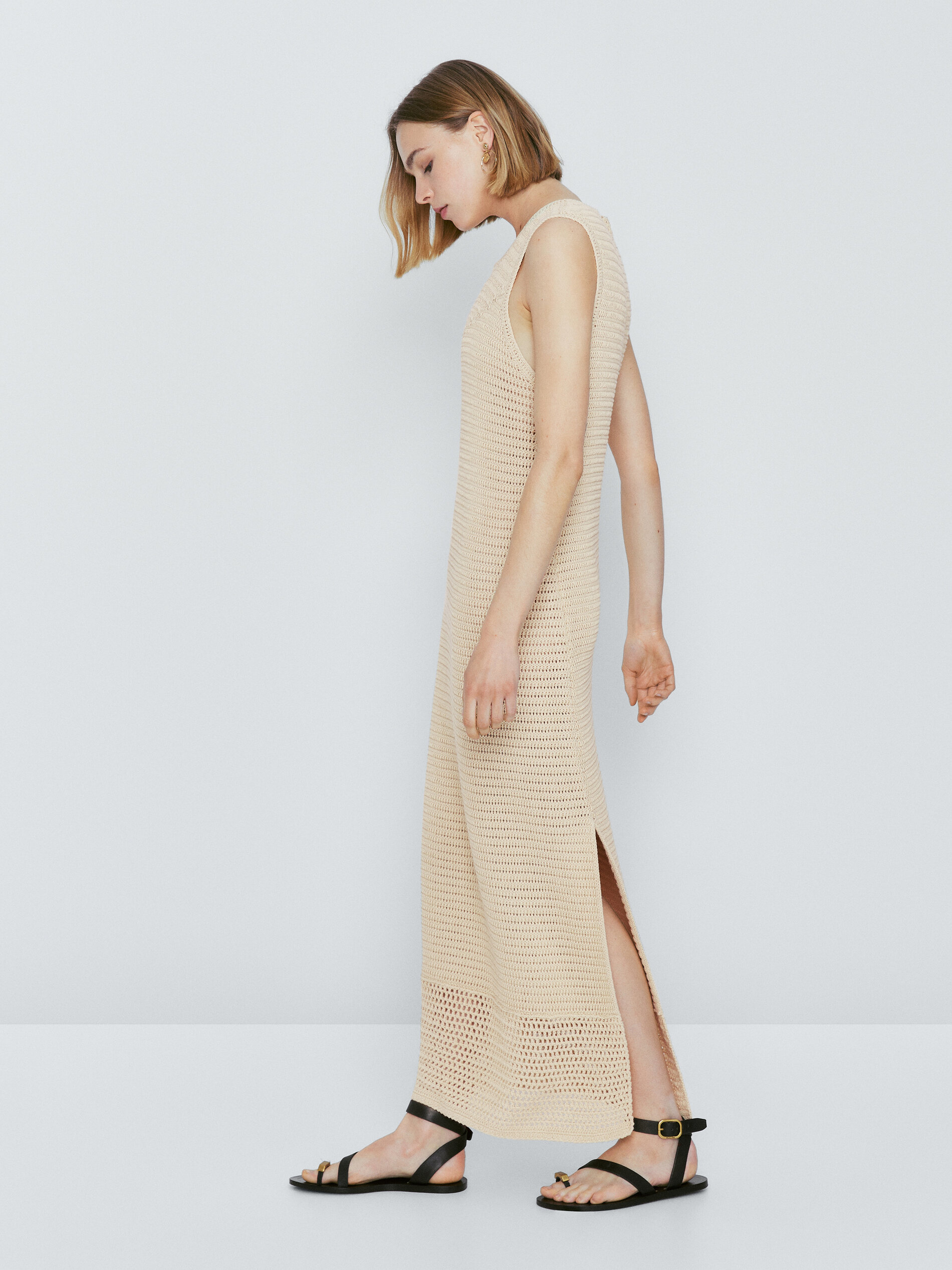 Vestido longo de crochê - BEGE
