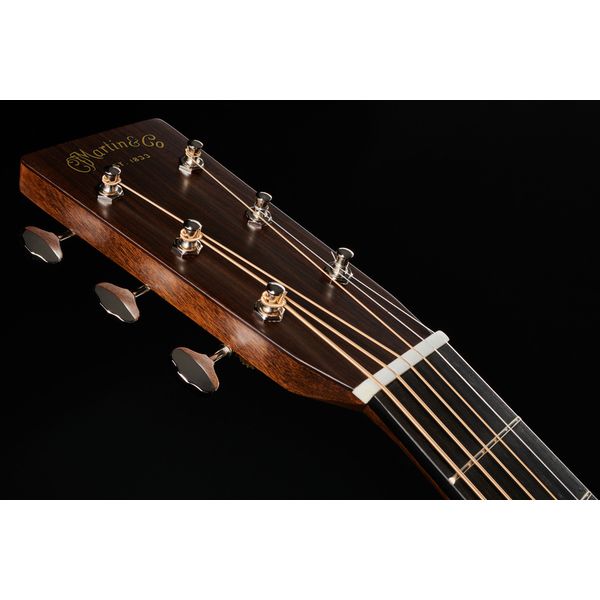 Martin Guitar 00-28