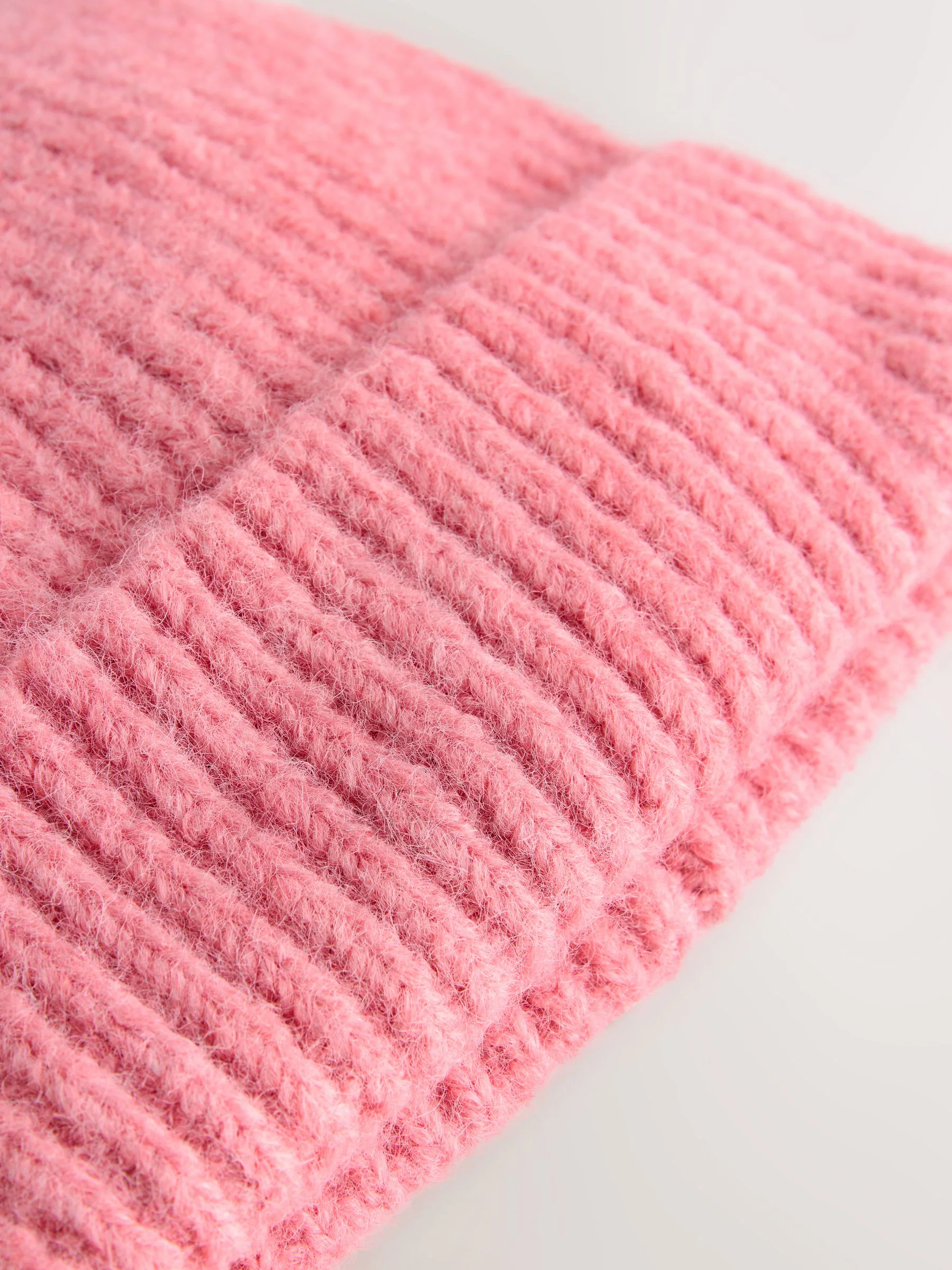Framboosroze - Geribbelde beanie-muts met wol