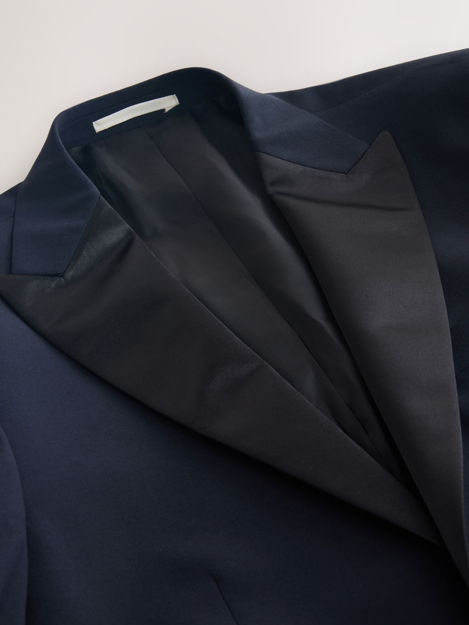 Marineblauw - Tailored Fit Wool Blend Motionflex Tuxedo Suit Jacket