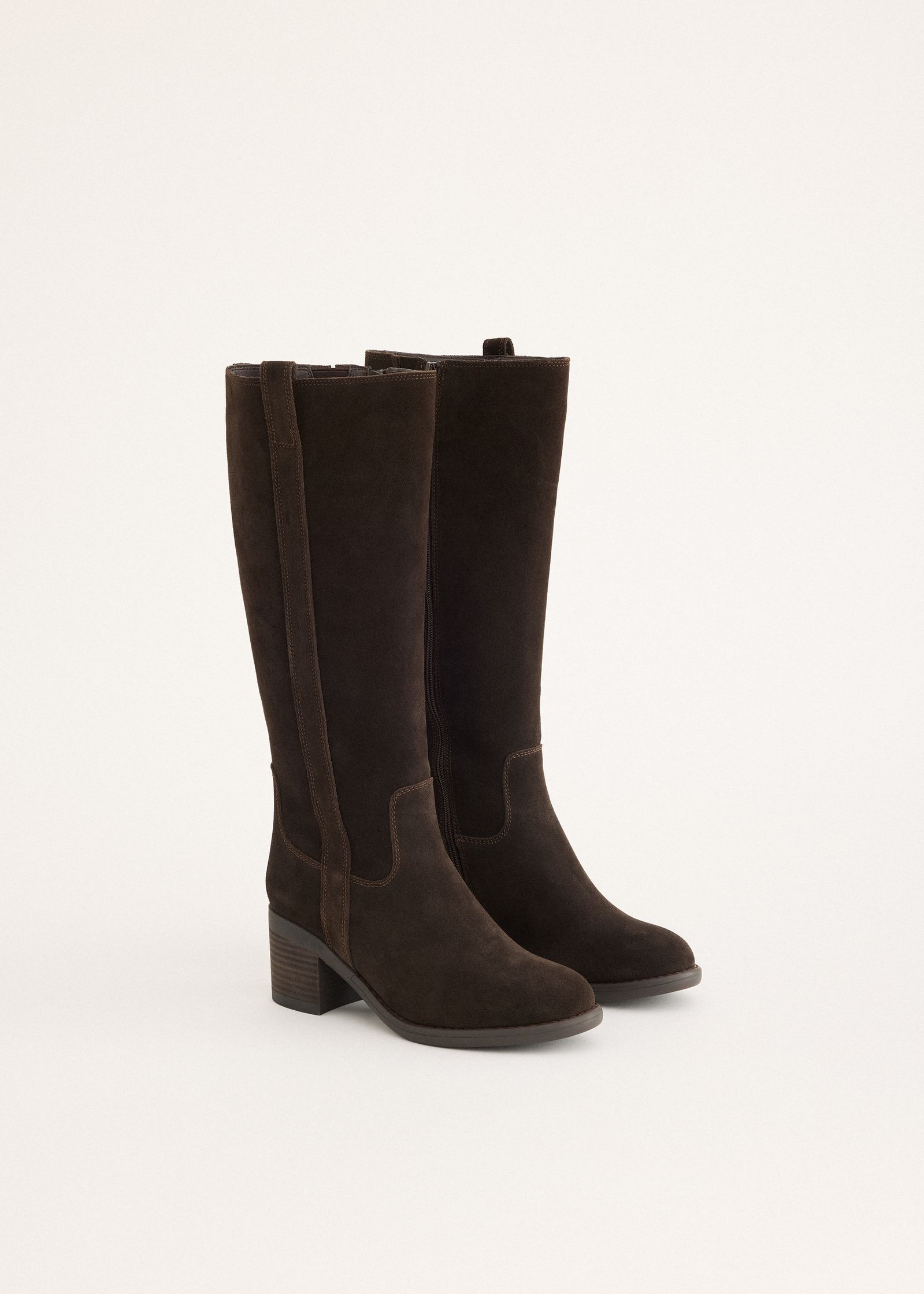 Hoge suede laarzen
