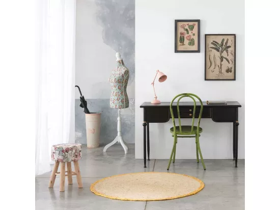 Mannequin en bois et mousse habillé de tissu vert 24x37,5x168h