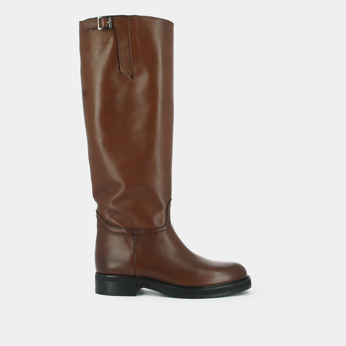 Bottes à boucles argentées  en cuir cognac
