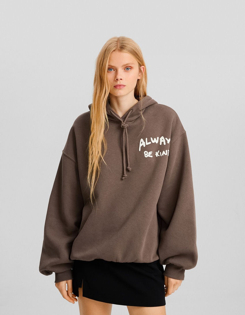 Moletom com capuz estampado