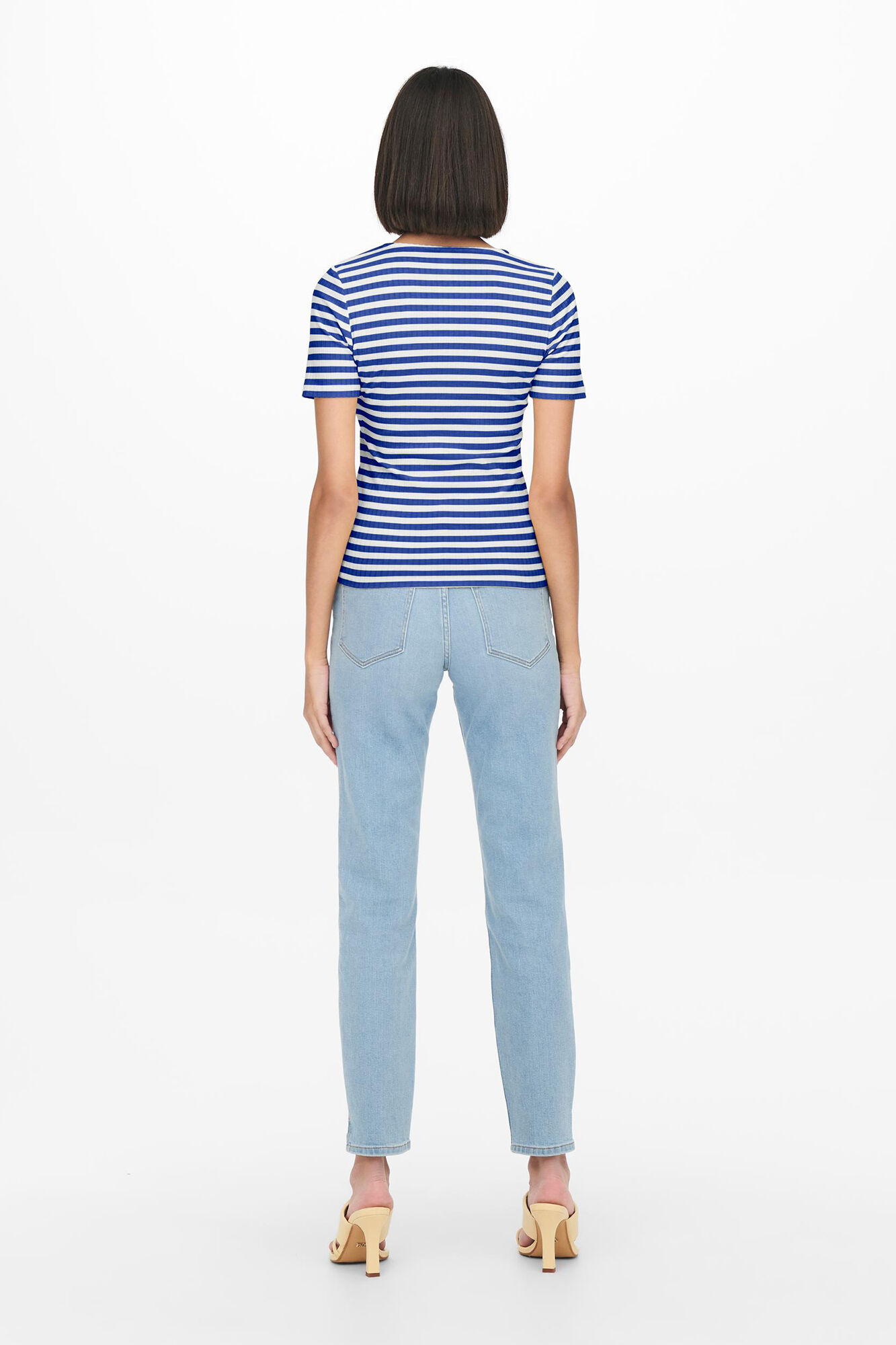 Blusa listrada de manga curta