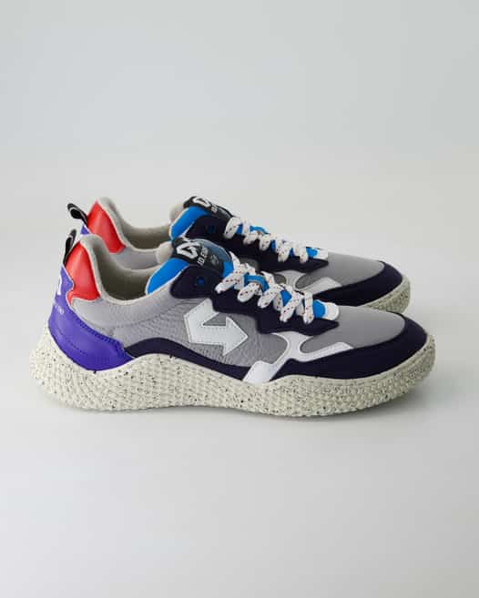 ID.EIGHT Hana Sneaker in Blau