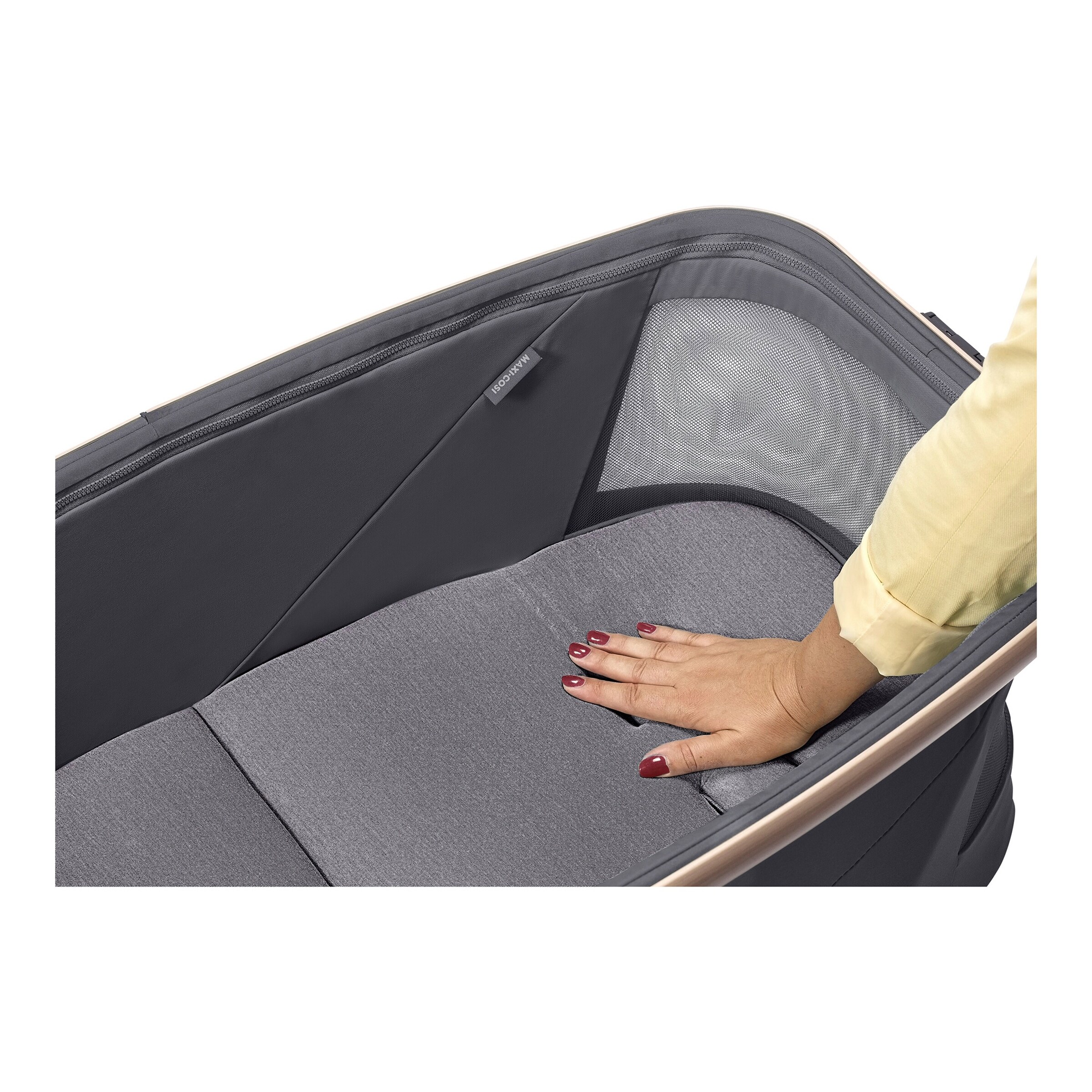 Maxi-Cosi Stubenwagen, Hochstuhl und Liegesessel Alba Beyond Graphite