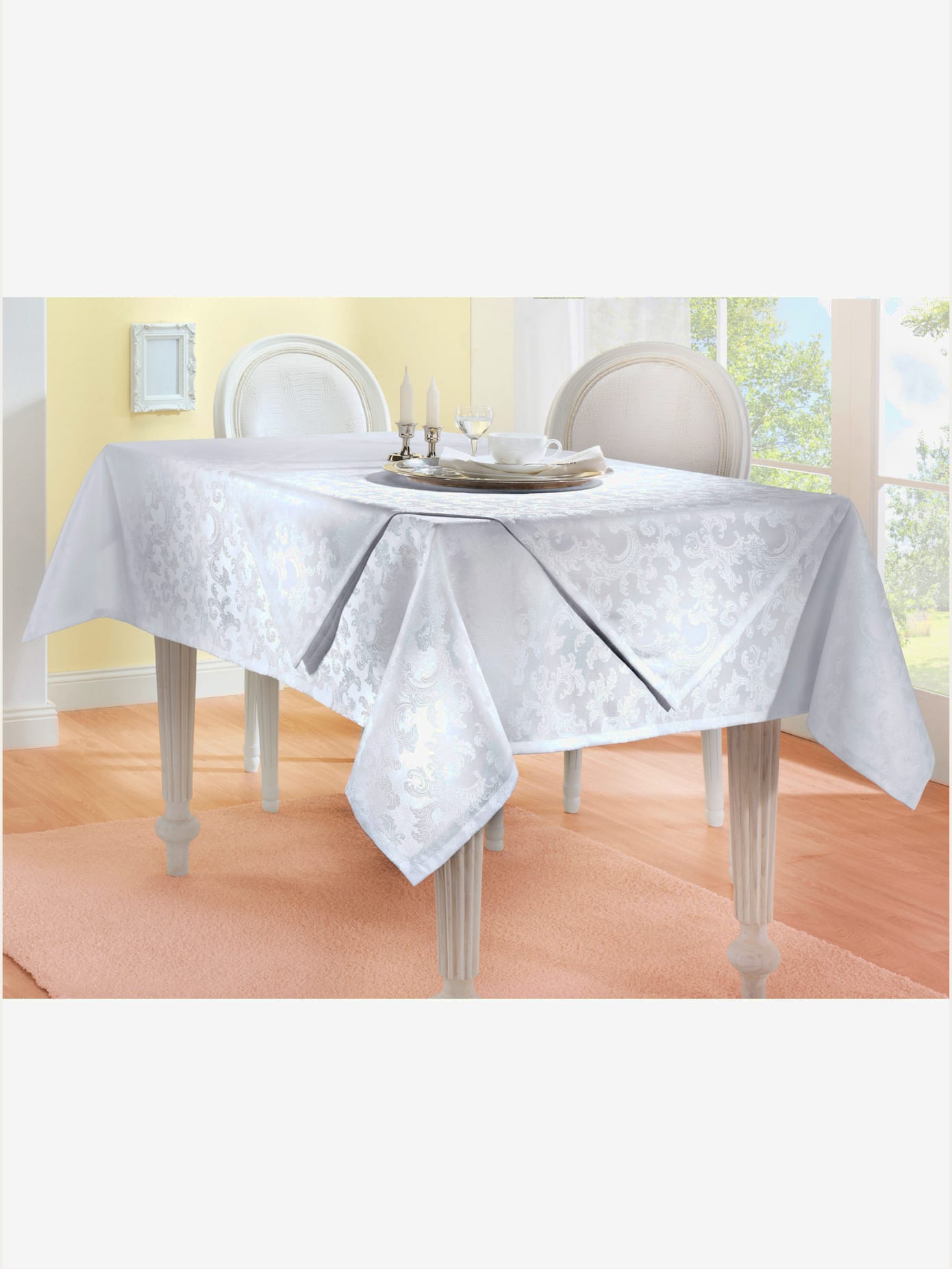 Nappe existe en ronde et ovale