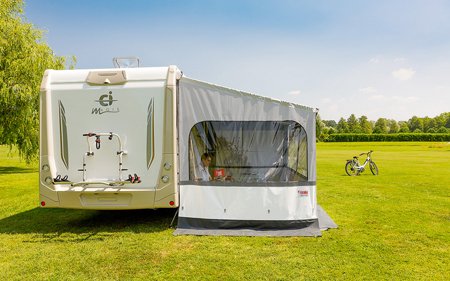 Fiamma Side W Pro Seitenwand mit großem Fenster für Fiamma F80L