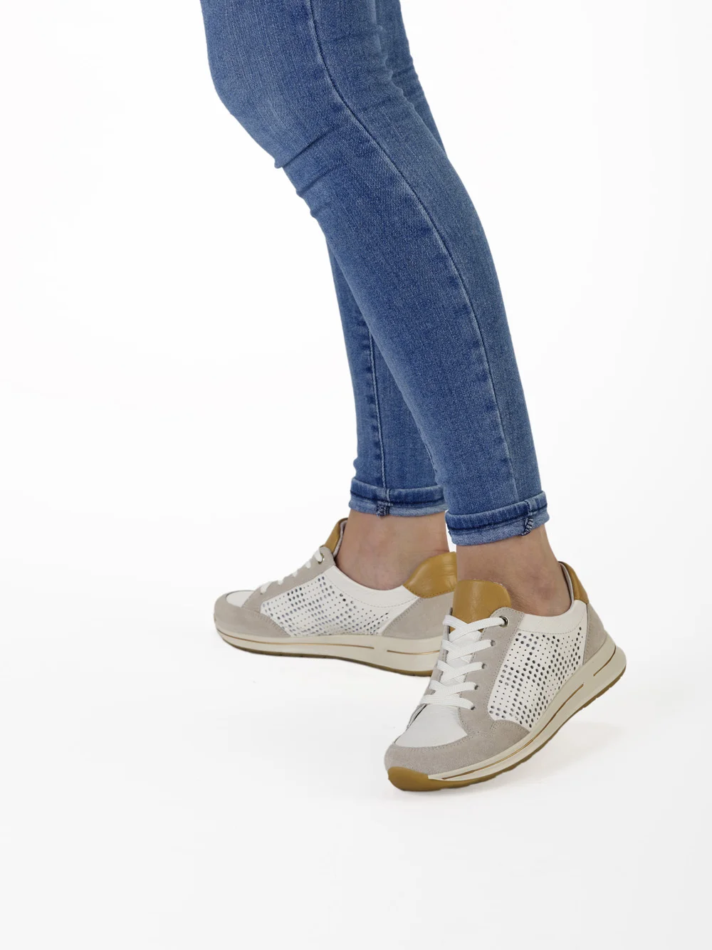 Sneaker Osaka shell cream