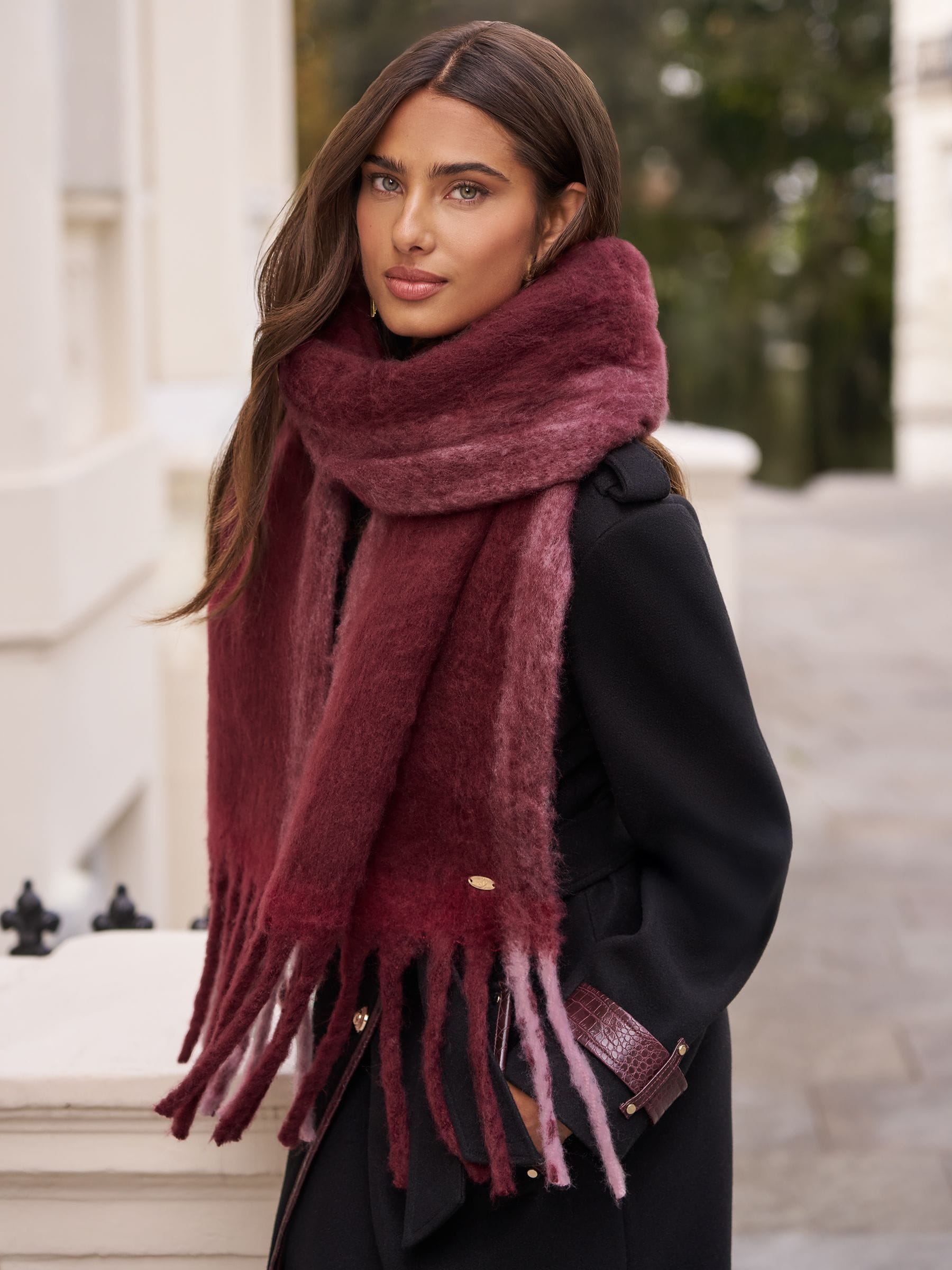 Bordeauxrood - Lipsy Cosy geborstelde sjaal