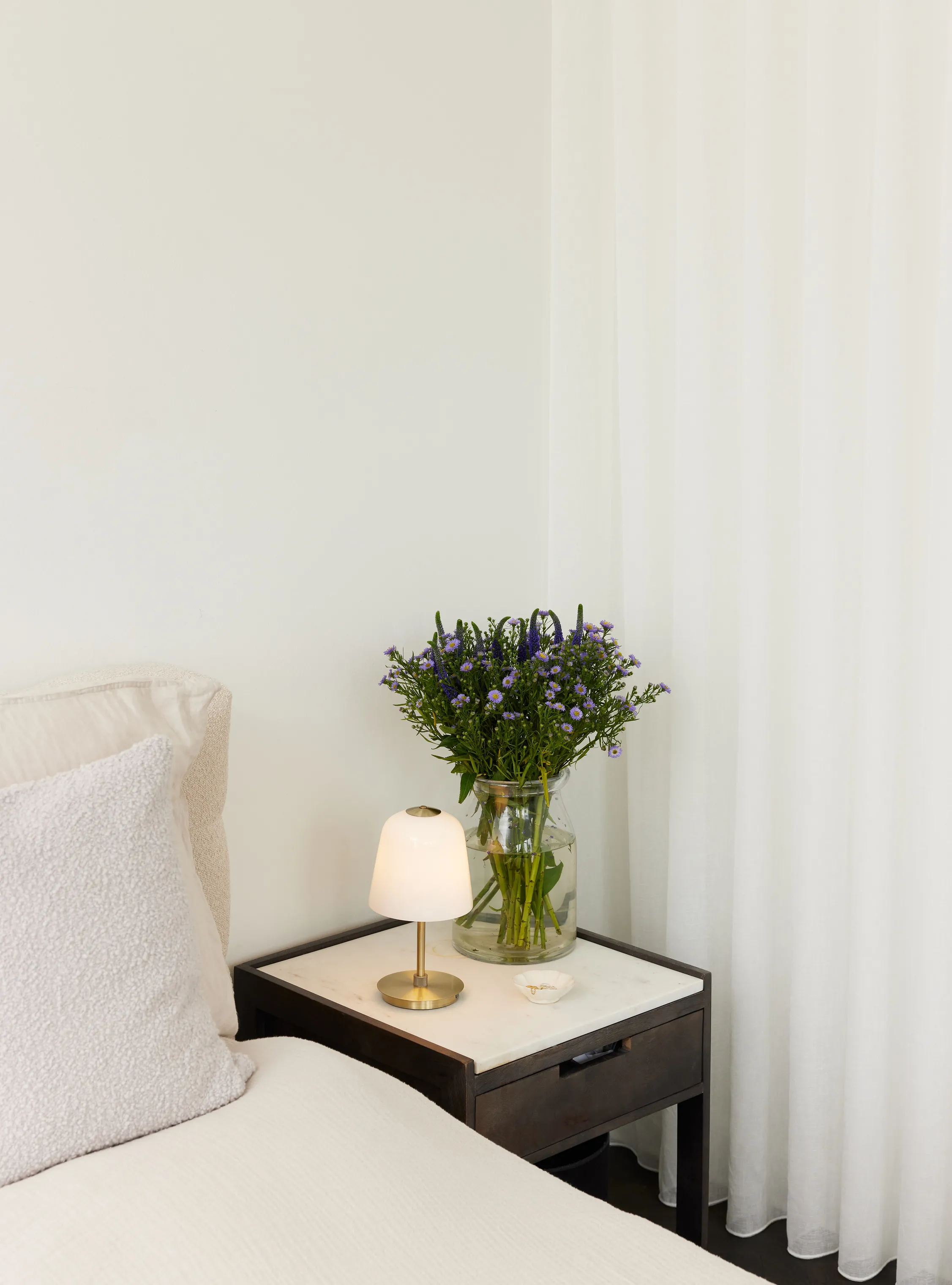 Halo Design Room 49 Bordlampe