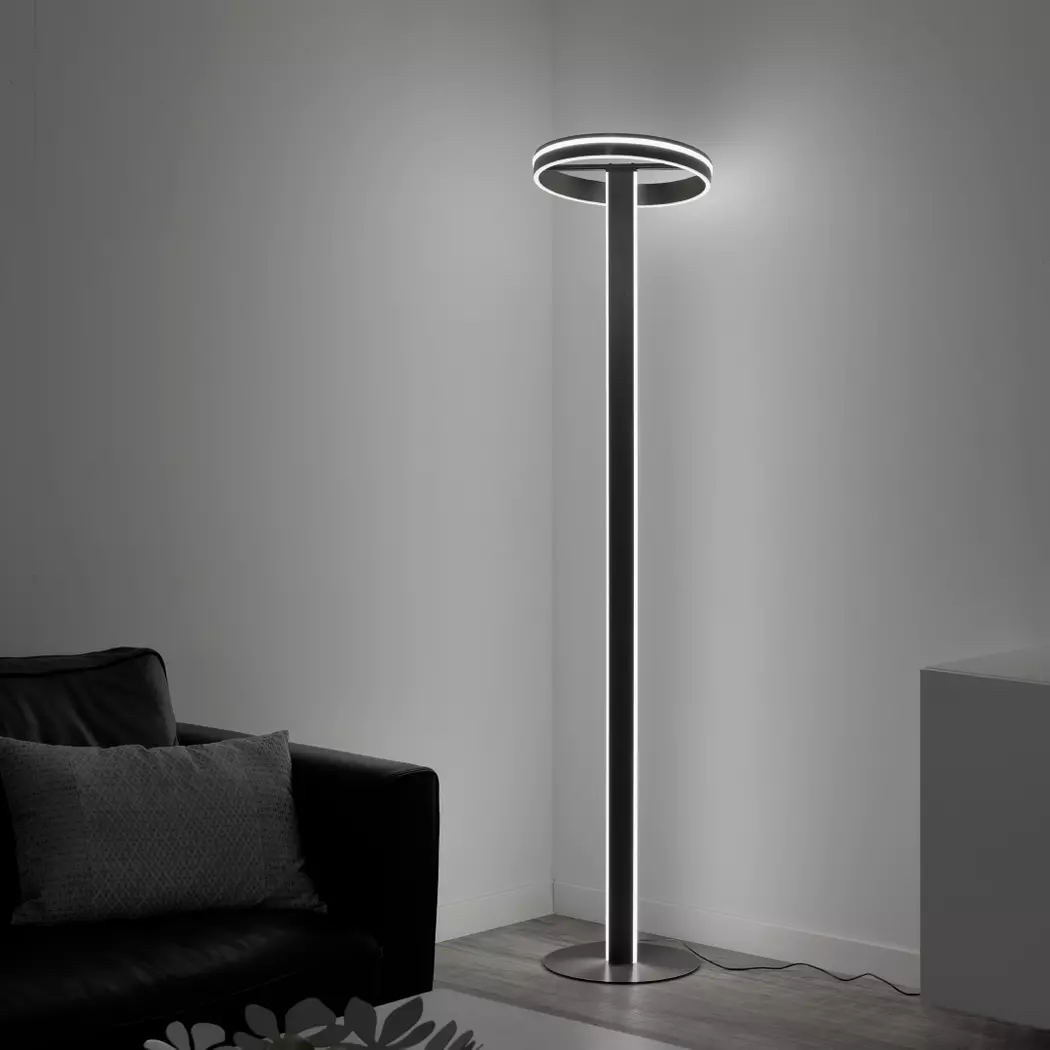Stehlampe Q-Vito