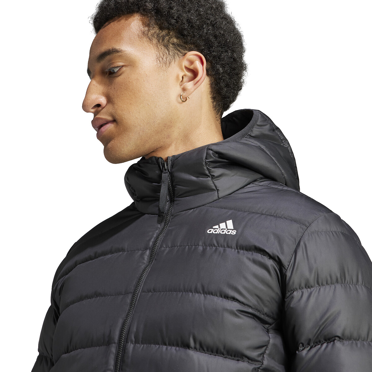 adidas Performance<br>Jaqueta de plumas leve com zíper e capuz Essentials