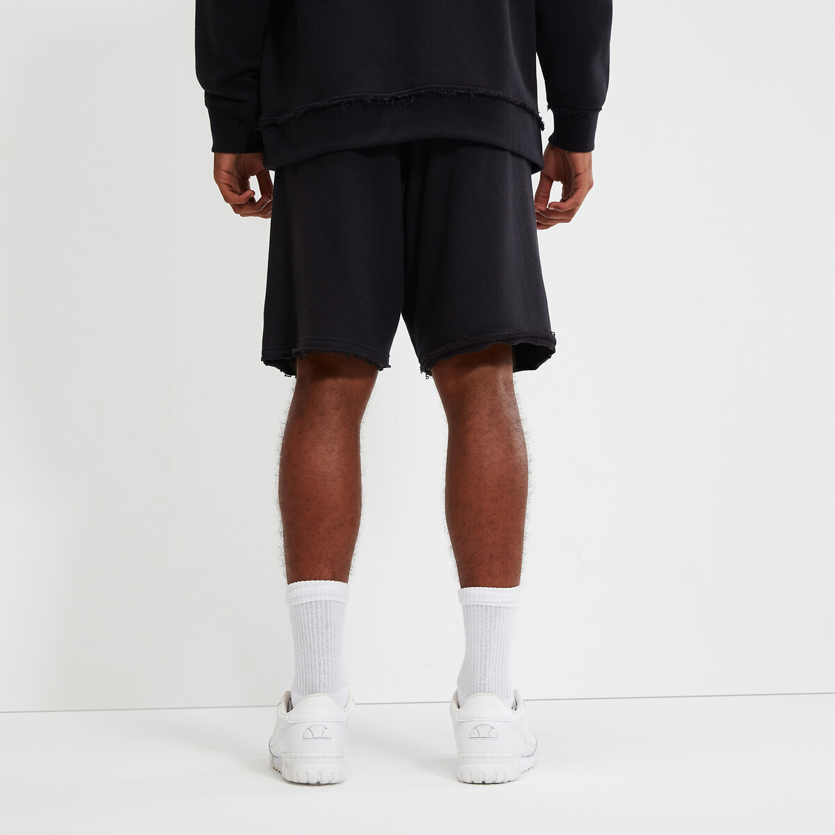 ELLESSE<br>Tempos curtos