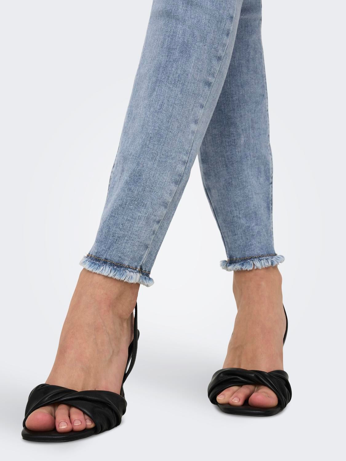 ONLBLUSH Mittlere Taille Skinny Fit Jeans Medium Blue Denim
