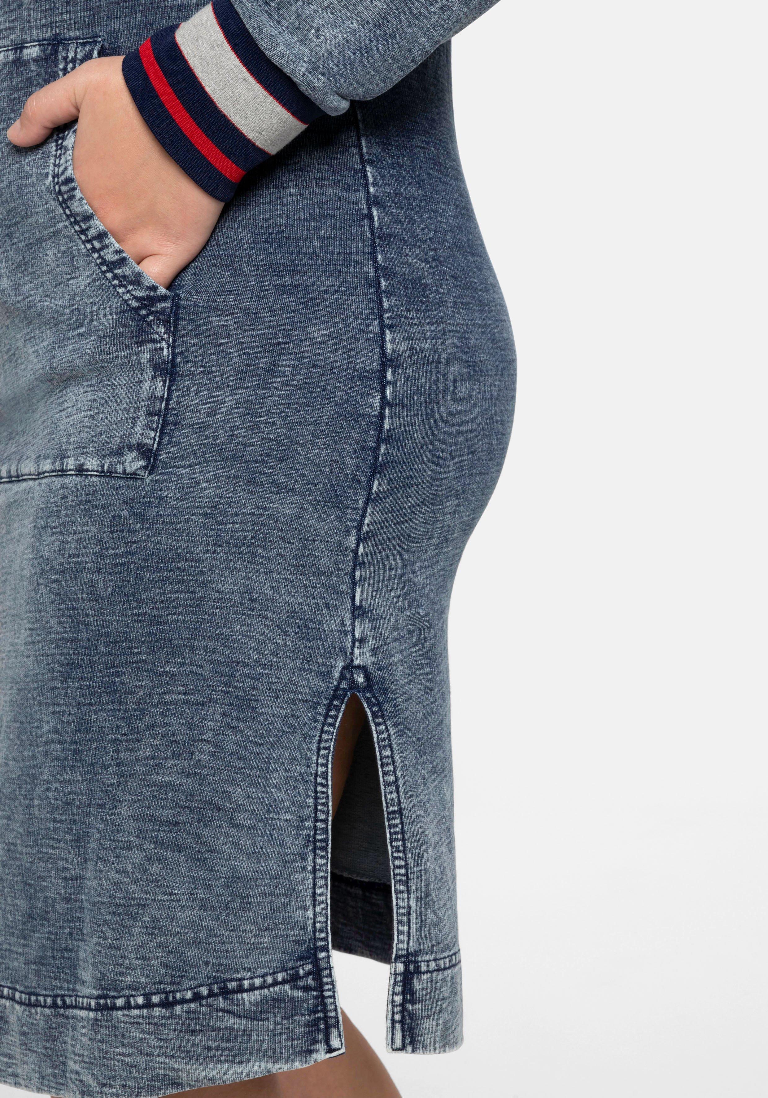 Sweatkleid mit Kängurutasche, in Denim-Optik